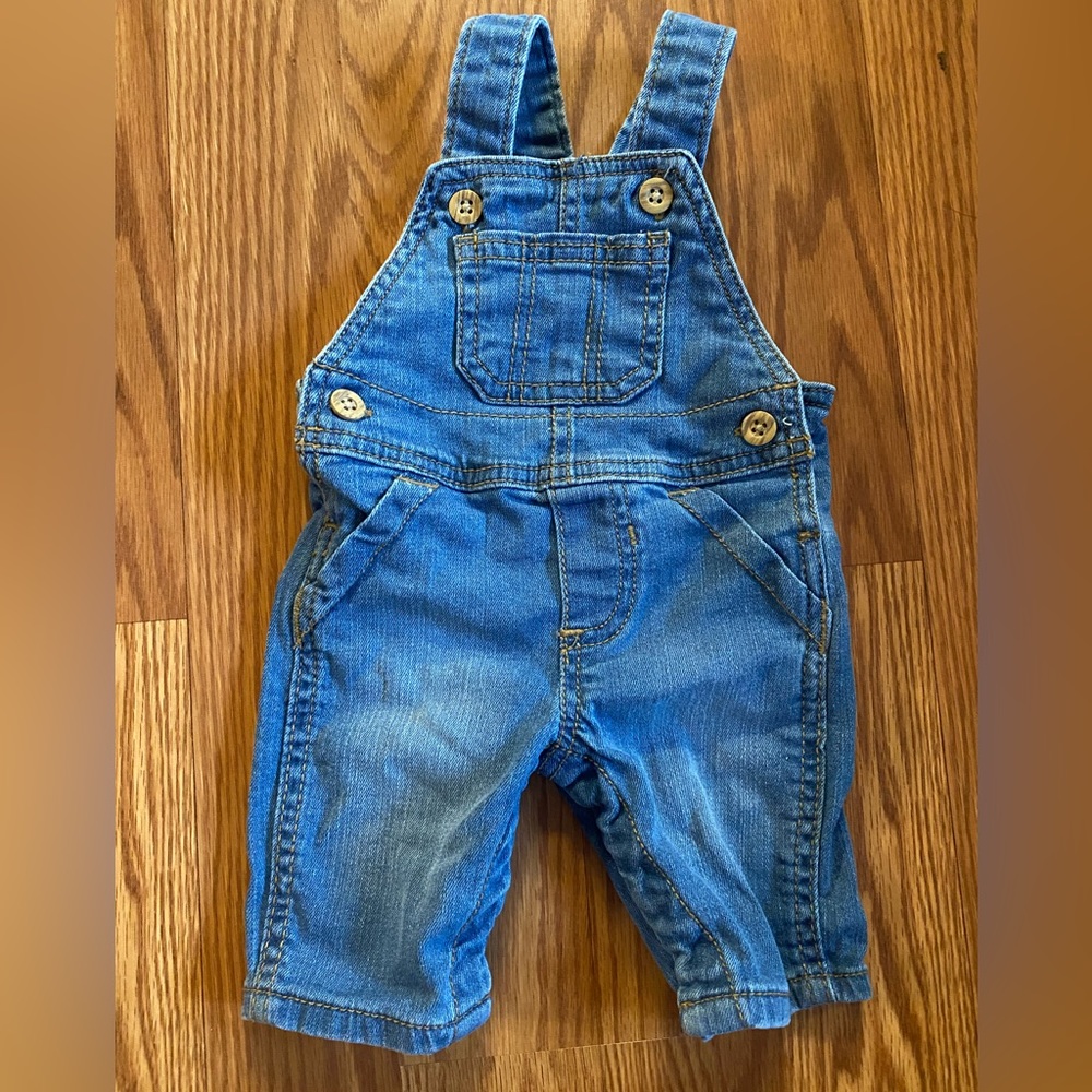 Carter’s bib overalls